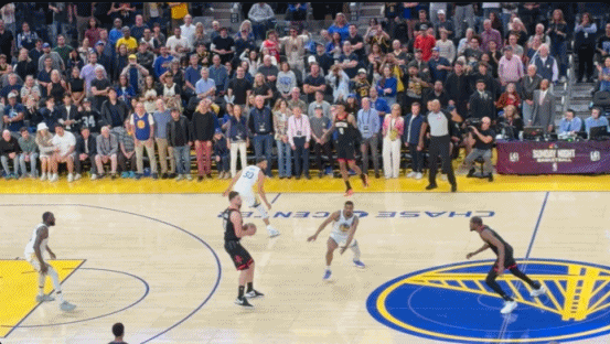 真相大白！杜兰特谈最后一攻：“我当时是想直接干拔的，但看到追梦扑得很凶，对等