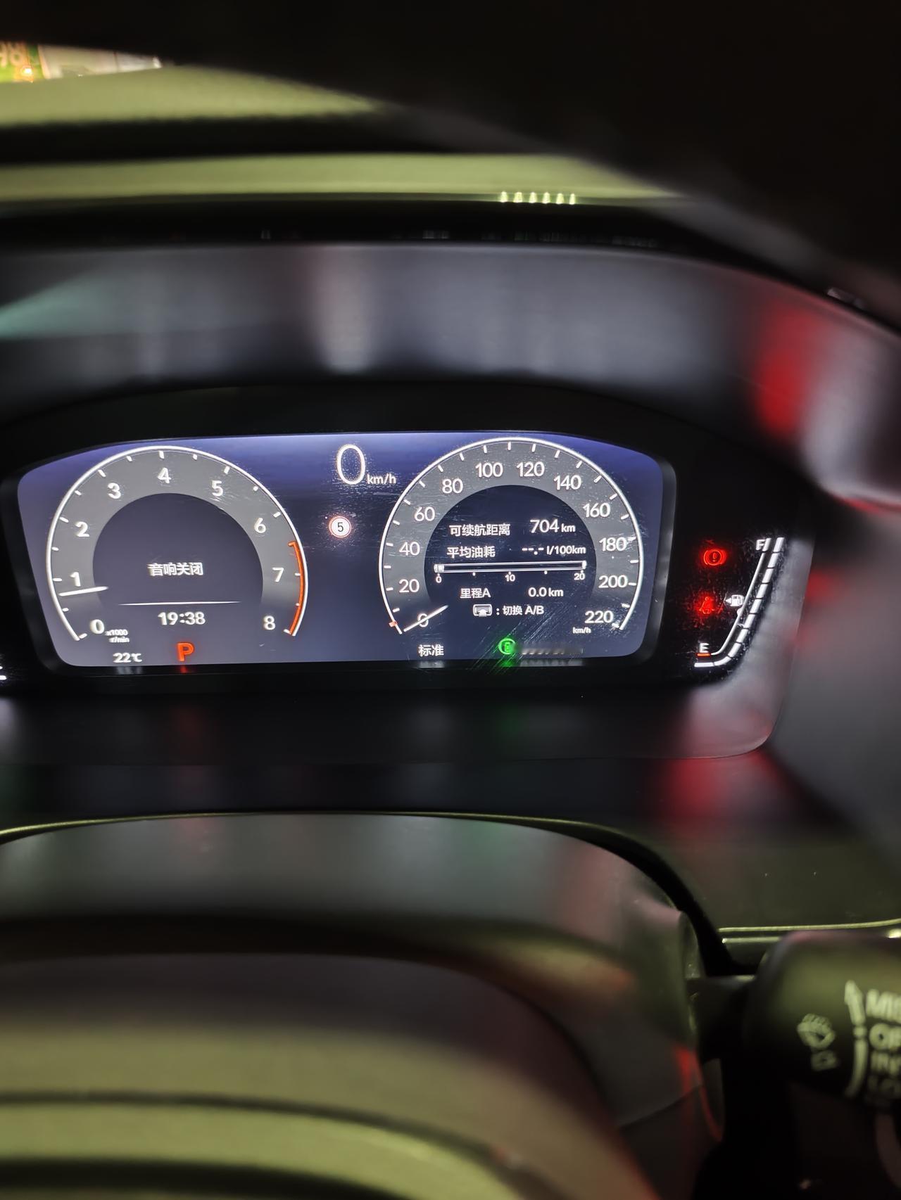 虽然我本人买的是23款的本田crv，但是如果现在让我选车的话，我应该会选丰田荣放