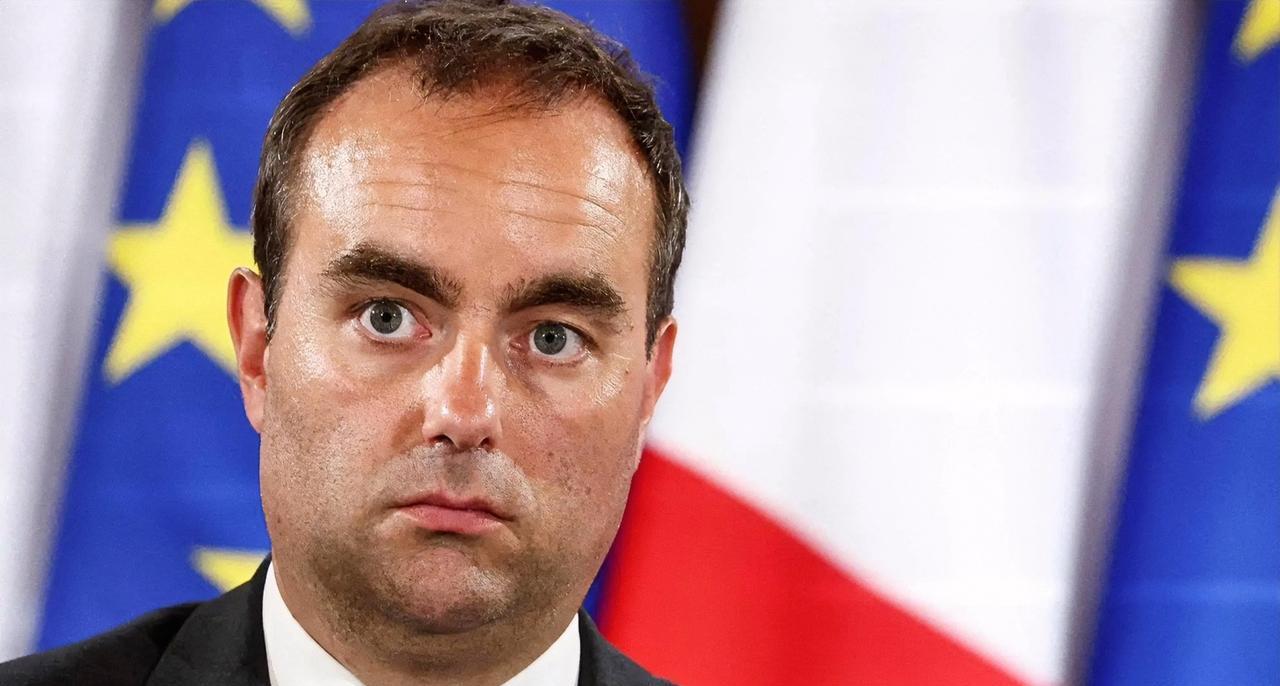 法国表态！就在今天，法国国防部长勒科尔尼表示，如果俄罗斯要求乌克兰非军事化，这