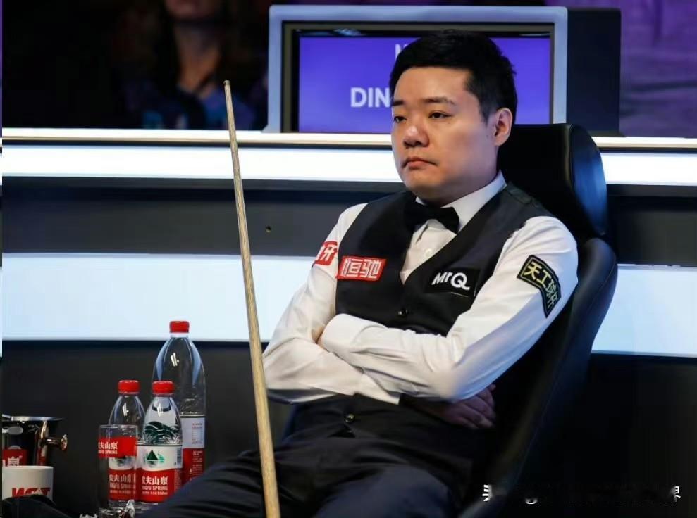 斯诺克“80后五虎”各项指标排行：成就：1塞尔比、2特鲁姆普、3罗伯逊、4墨