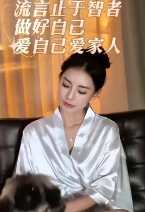 马筱梅和汪小菲的婚礼在北京，前夫哥Robert实名制发声，喊话马筱梅，晒聊天截图