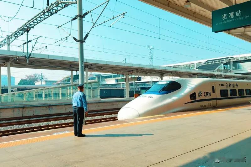 坐高铁坐过站，先别急着慌乱。很多人坐过站后会惊慌失措、自我责备，实际上，这何尝不