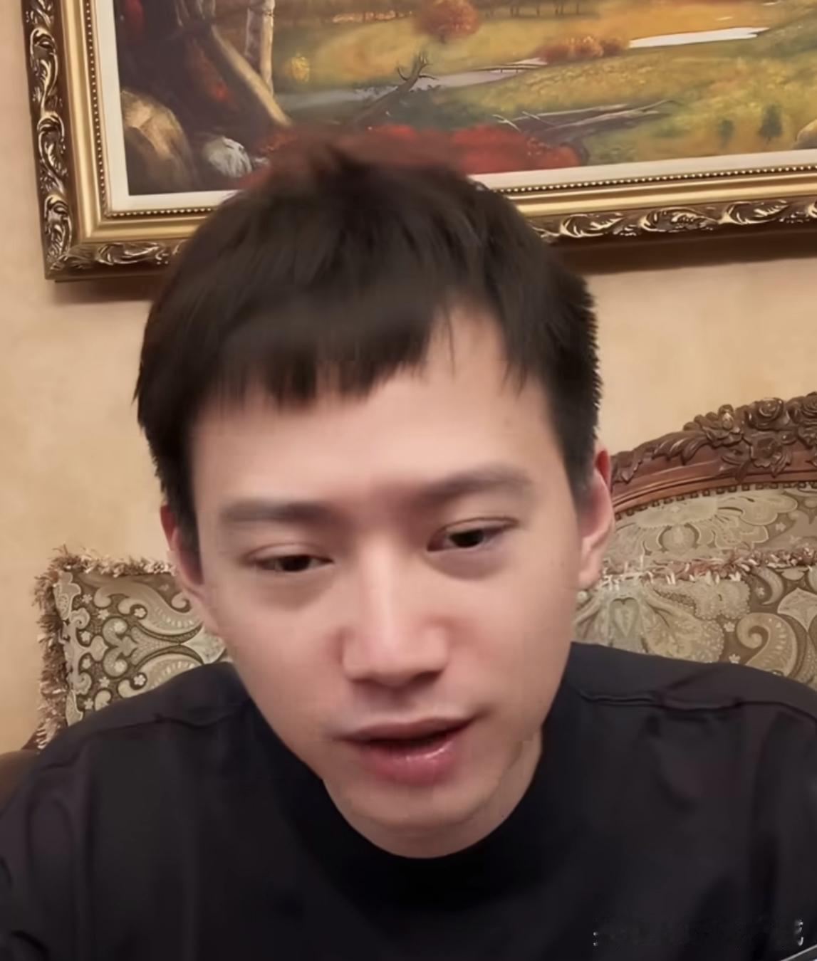 周雨说，解说做得再好，也未必适合当国乒教练。国家队教练特别能熬、特别能吃苦，很