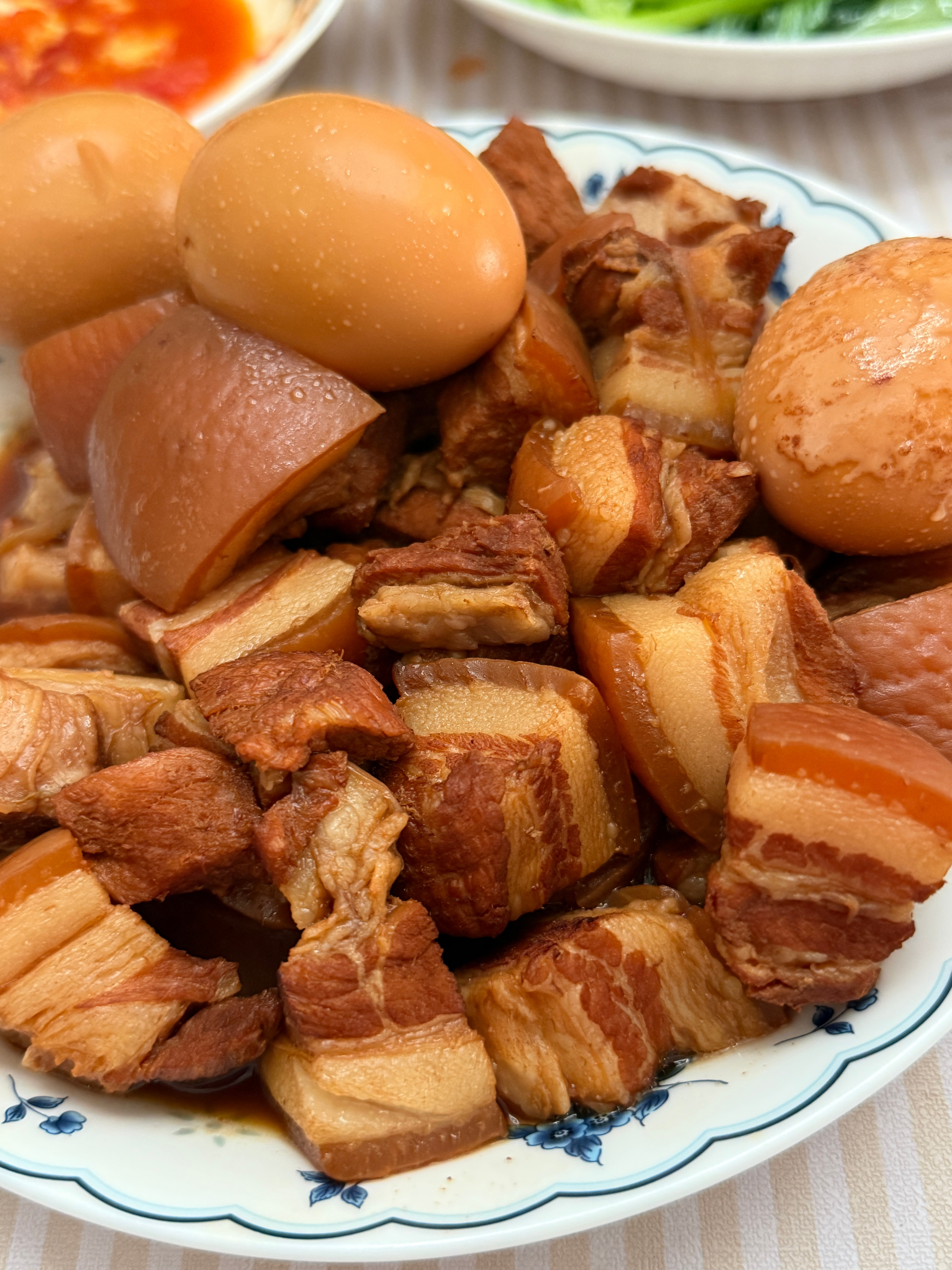 工作就是全国各地飞，确实吃了好多好吃的。但最香的，还得是我妈做的饭什么都比不了啊