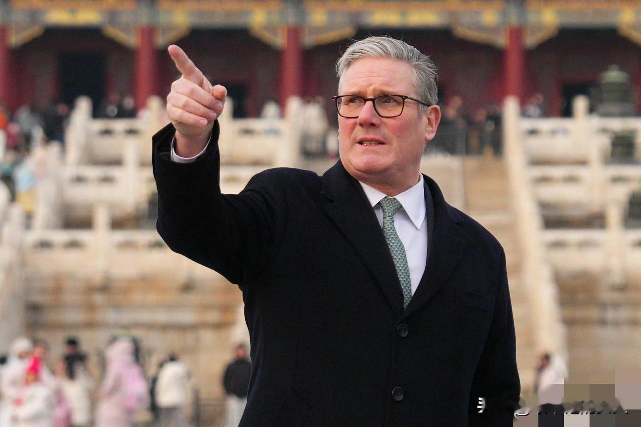 最新！就在刚刚，英国首相斯塔默到达上海以后发帖了，他说:我说过我访问中国将为英