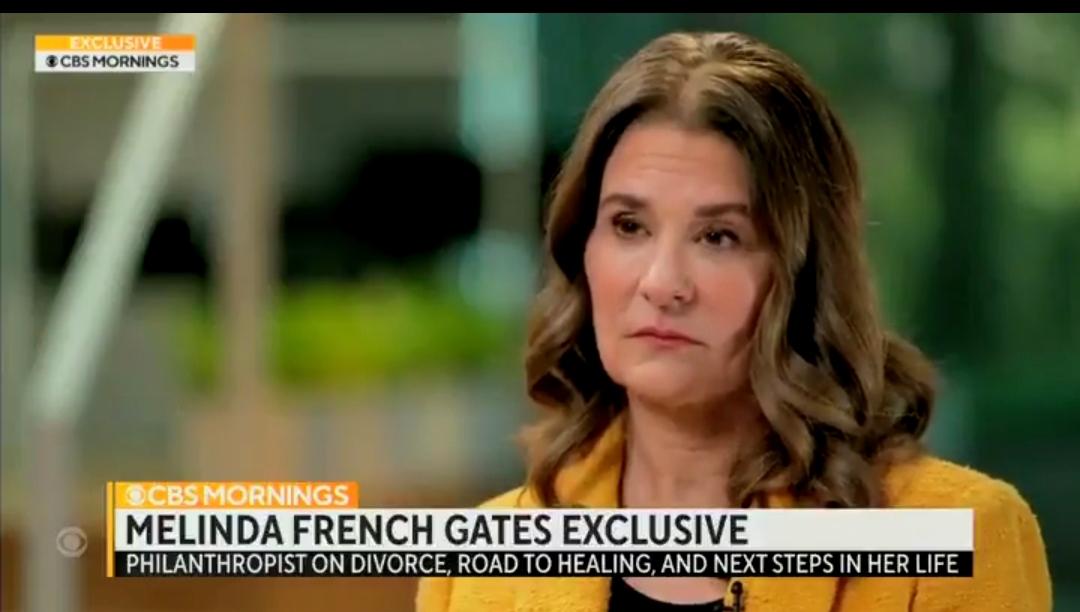 藏不住了！比尔·盖茨前妻爆料，与爱泼斯坦交往是压垮他们婚姻的“最后一根稻草”之一