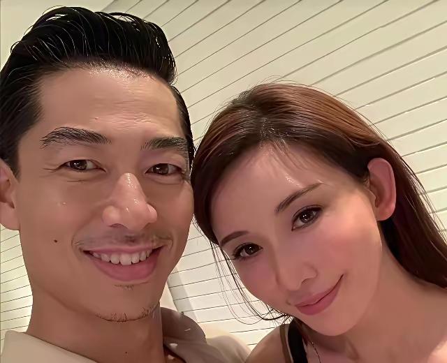 林志玲这事给所有台湾艺人提了个醒，对于台湾和大陆的关系，一定要立场坚定！