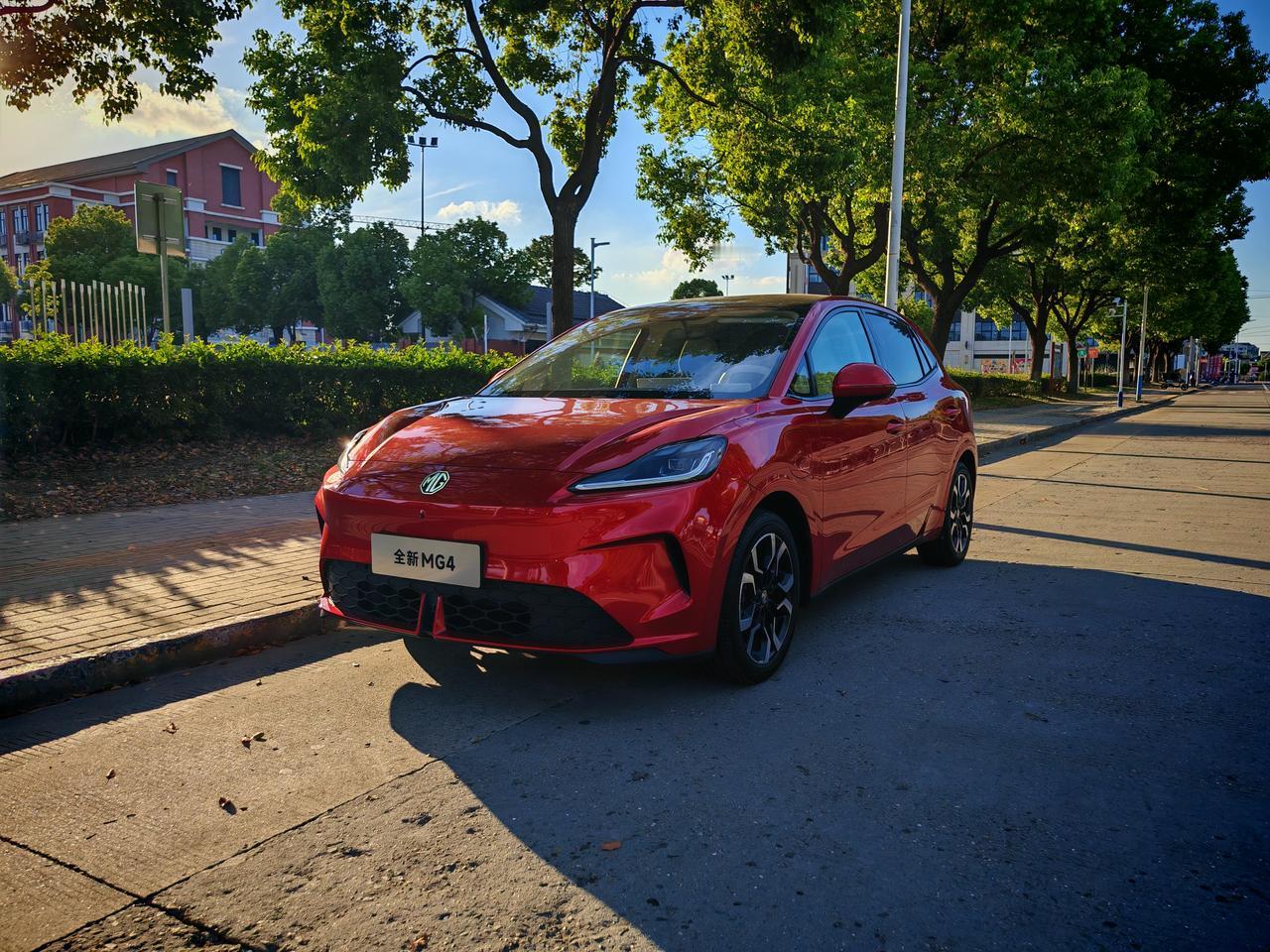 MG4试驾车在手，不开空调，巡航。55km/h开了4.6km，能耗5.9kWh