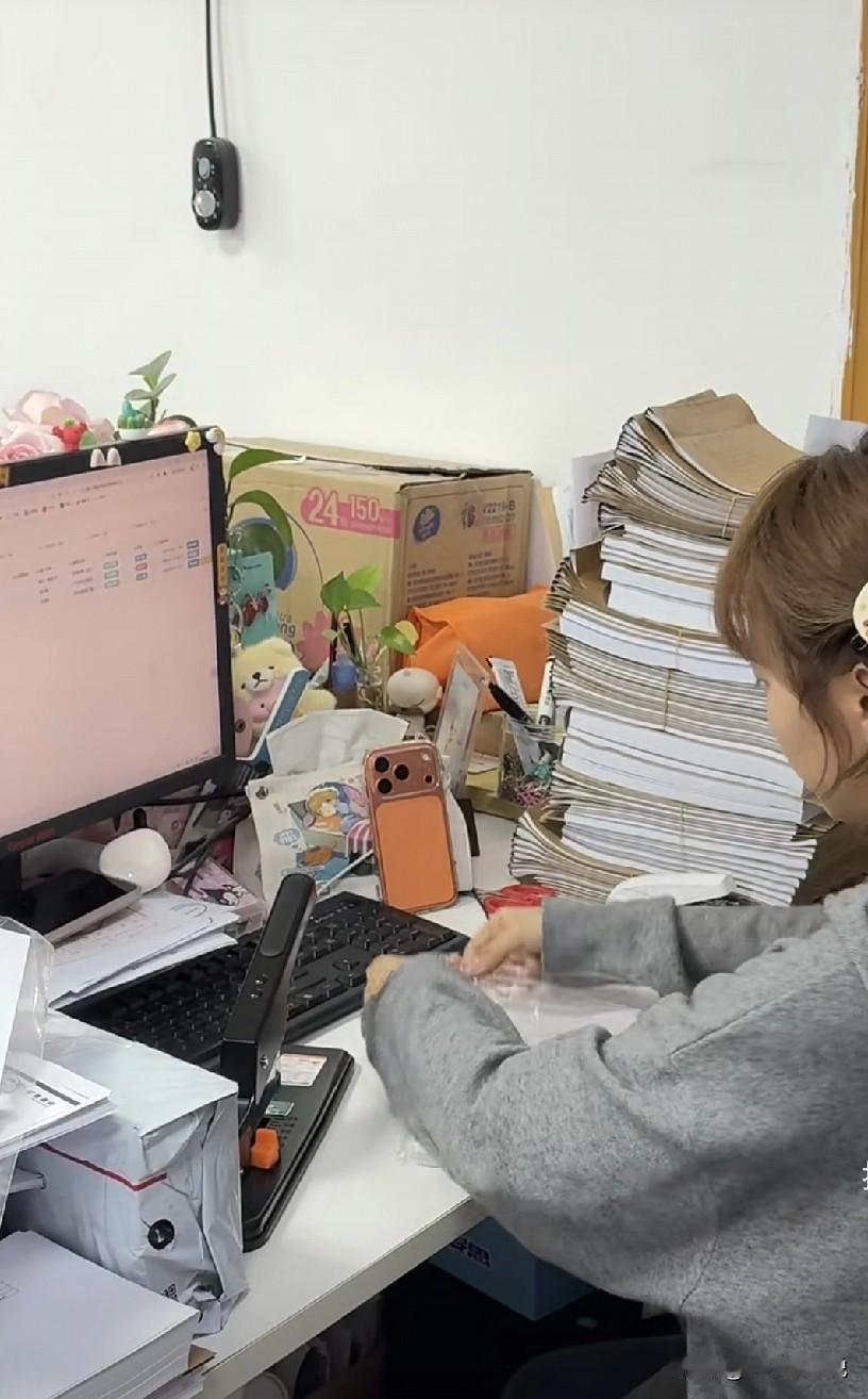 作为一个至少谈了七八十例裁员的hr，跟大家说个裁员的实在话：如果公司拿n+1的条