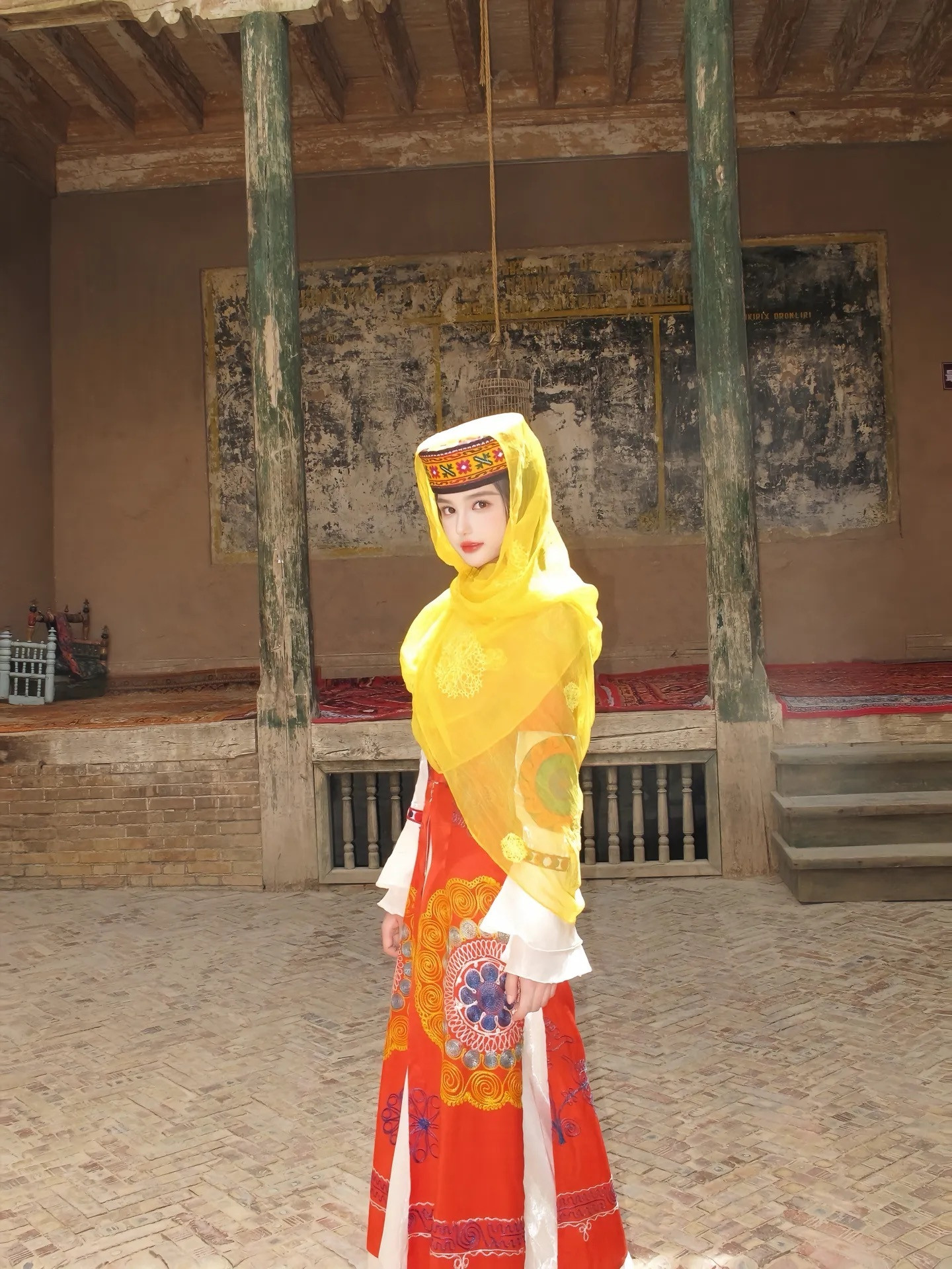 刷到即被震撼到好像古代画像上的西域美女…🫘：光与熏​​​