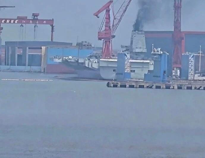 福建舰升起“狼烟”，南海划下大片禁飞区，激动人心的时刻真要来了？在央视军事发