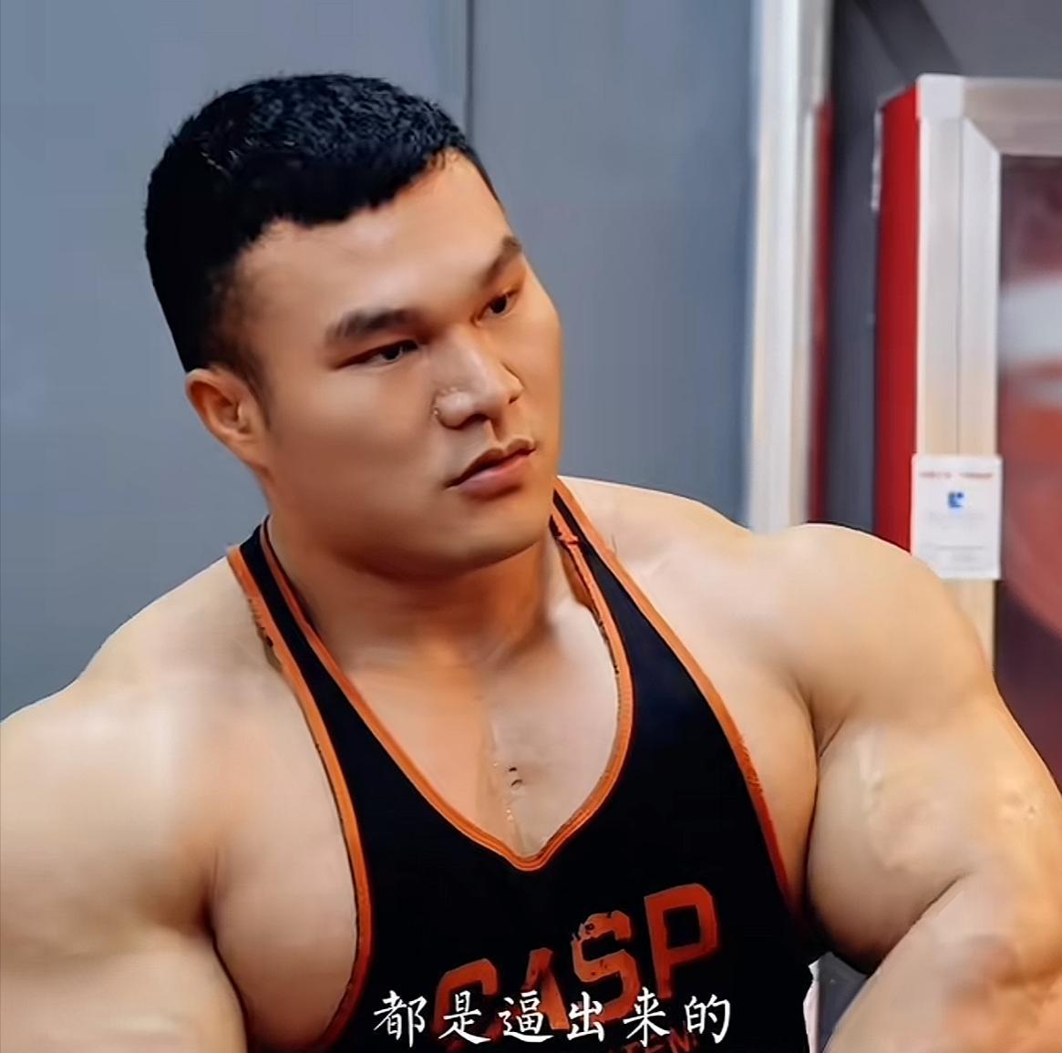 健美圈为何总是传来噩耗？12月14日，只有30岁的安徽知名健美冠军王昆突然去世，