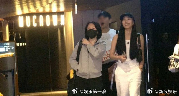经纪人否认男子是小S二女儿男友15日，台媒曝小S二女儿恋情，对此小S经纪人否认