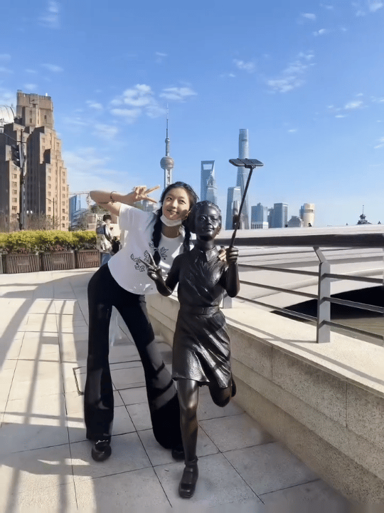 孙千穿搭模板不用费力搭配就能很好看，孙千这套穿搭模板，打工人直接抄作业