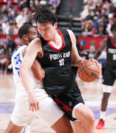 观感记录，杨瀚森为主先说教练。在昌西定罪之前，斯普利特不可能换的，所以先死了换