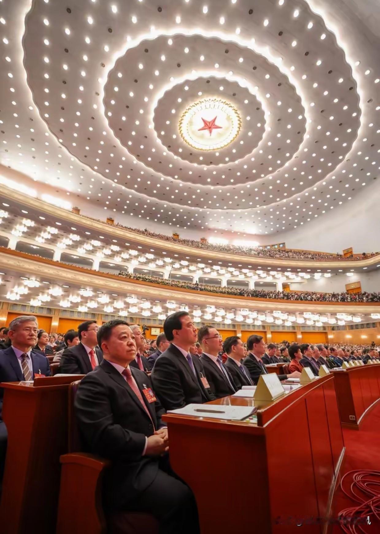 ​刚出炉的消息，2026年全国两会调查结果公布了！从1月中旬到2月中旬，大家