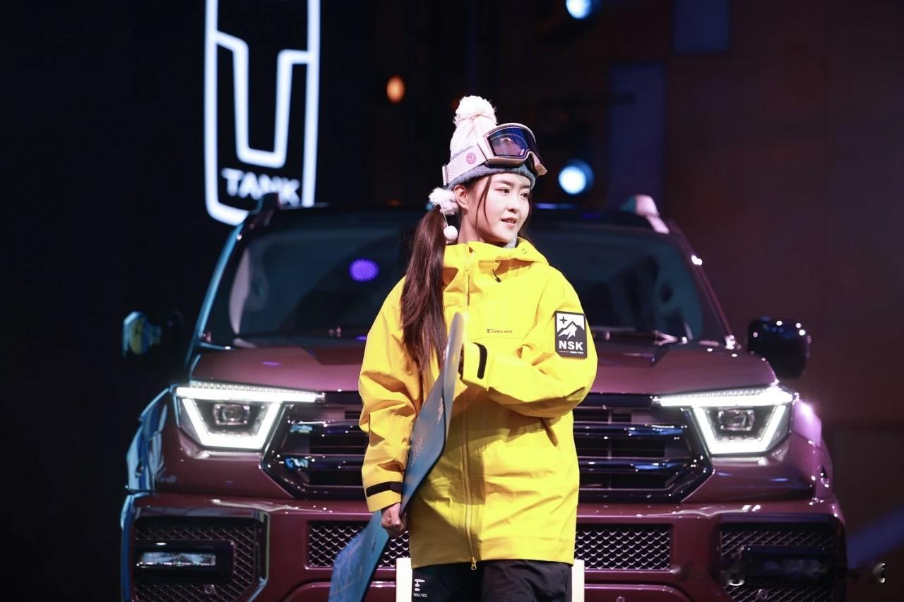 全新坦克400发布会，颠覆认知。长城背后定有高人啊！裹脚的PPT，不搞了！噱