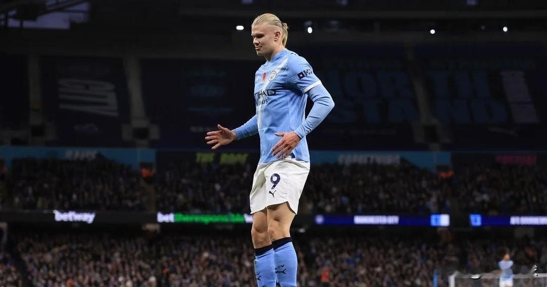 🗣️哈兰德坦言："加盟曼城三年半以来，我总共只有18次越位。这个数字还算不错