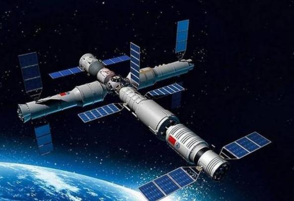 为什么大家都不提中国空间站了？因为没脸提，跟国际空间站差距太大！中国空间站可不是