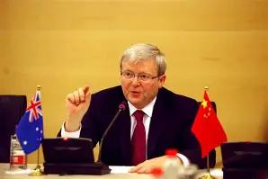 澳大利亚前总理陆克文放话称，中国或许低估了美国协防台湾的决心！9月11日，据岛内