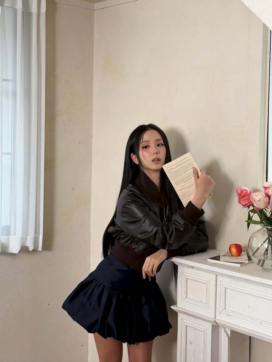 260201Jisoo更新IG✨“mrselfportrait🐱”金智秀