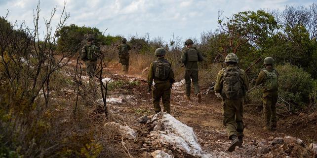 突发！以军突袭大获全胜，30余名武装人员被击毙，真主党精锐部队直接折损10人，局