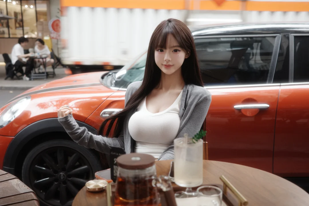 在路边喝咖啡☕️