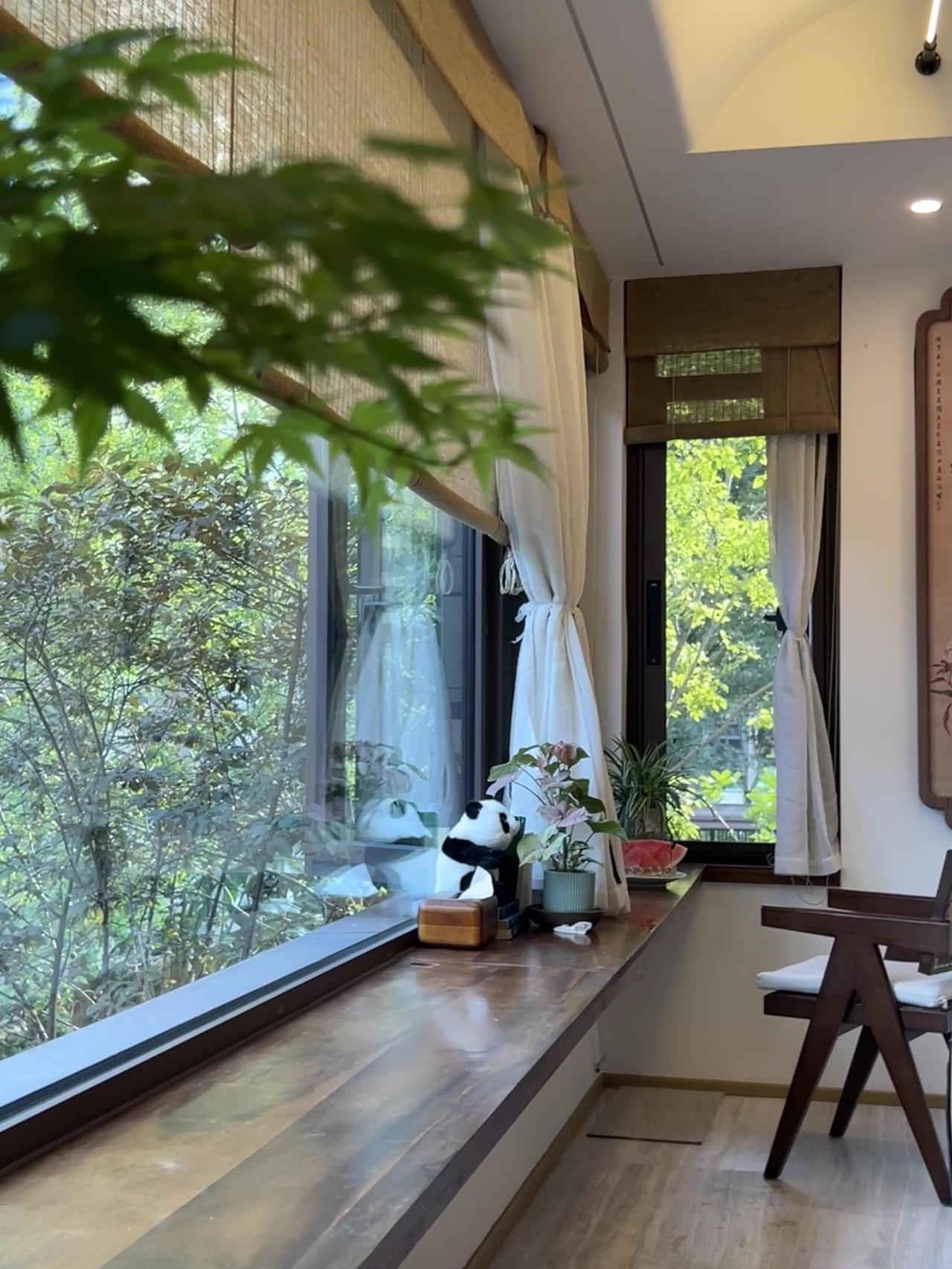 这不是民宿，也不是酒店，这是我独居的家，成都一女子晒出自己的家，市中心二楼套内2