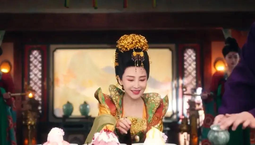 告诉你个行业秘密：有些剧，播得越差，制作方越赚钱。《唐朝诡事录》里那家开了