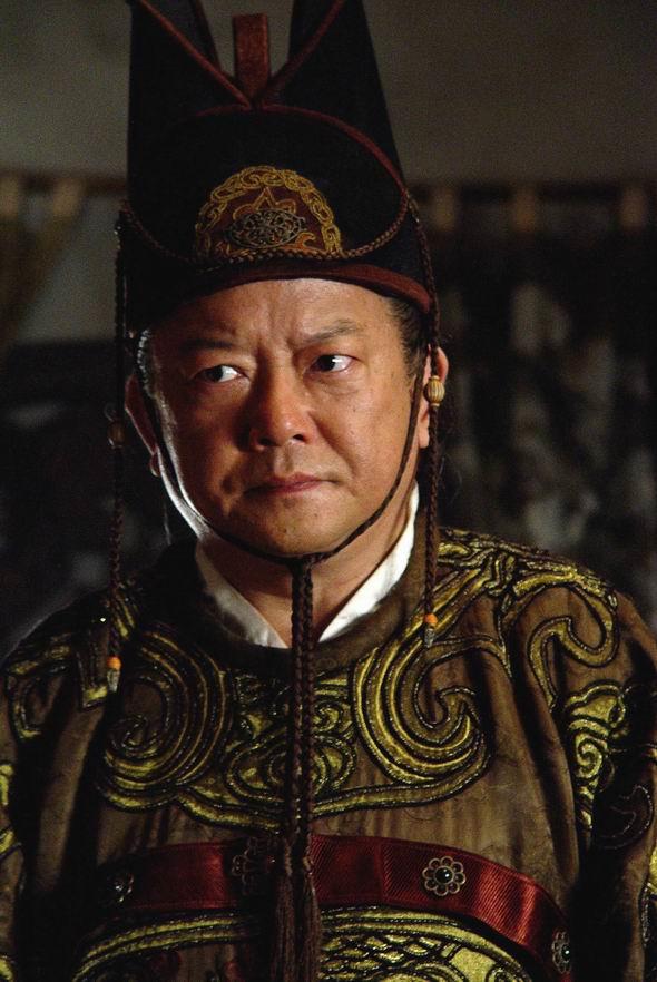 李自成攻破北京时，大太监王承恩带着几百人死守宫门，血战一番后，最后随崇祯一起自缢