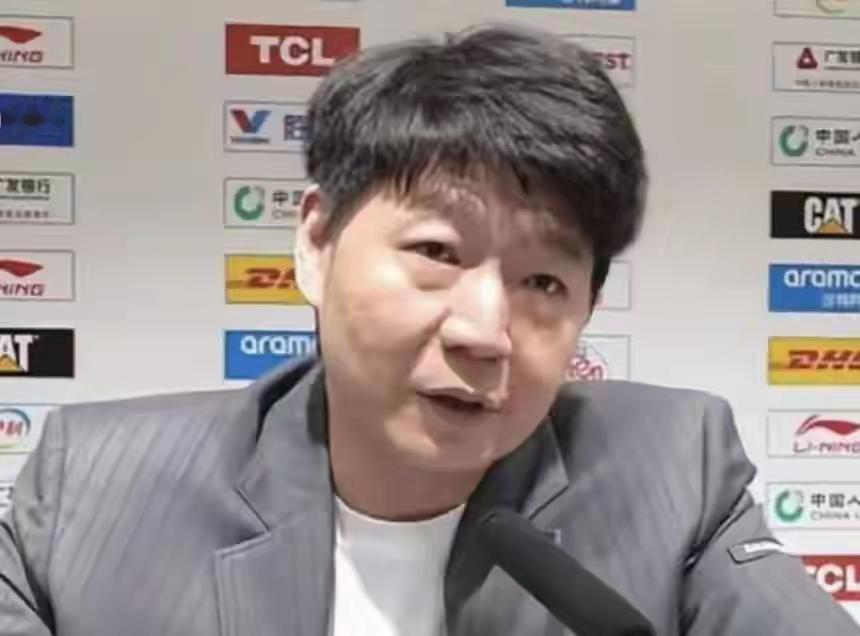 昨晚山东队主场惨败给北京北汽，遭遇球队五连败，赛后主教练邱彪接受了媒体采访。邱彪