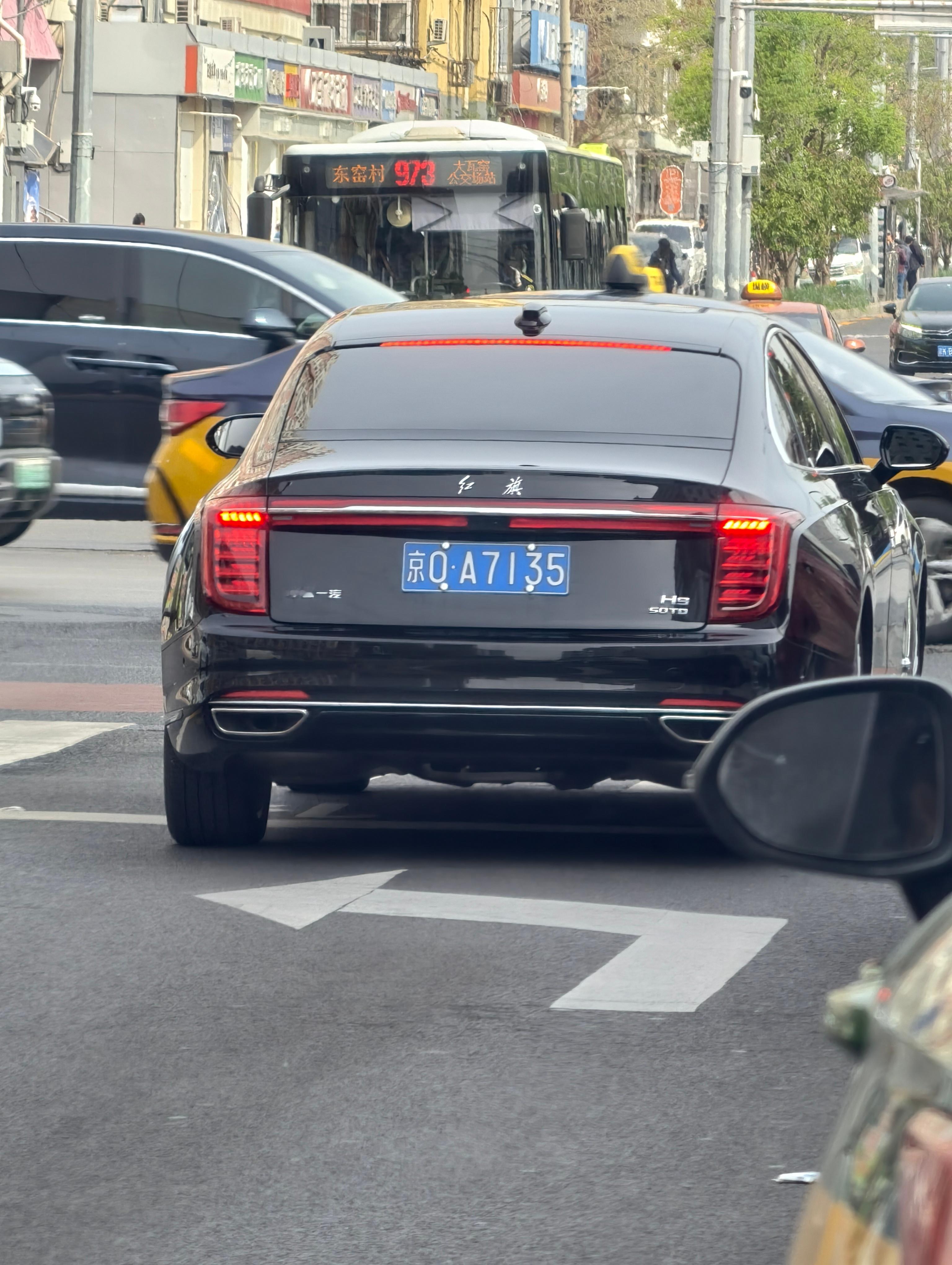 感觉路上的“京O”见的越来越少了随手街拍车