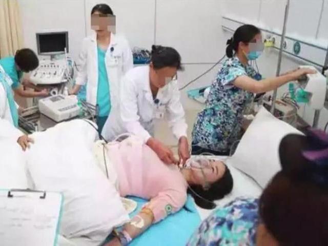 孕妇怀孕8个月, 羊水都流干了, 胎儿不幸离世, 准妈妈一定别忽略这事