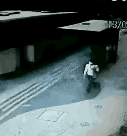 验证了一句俗语：是祸躲不过。