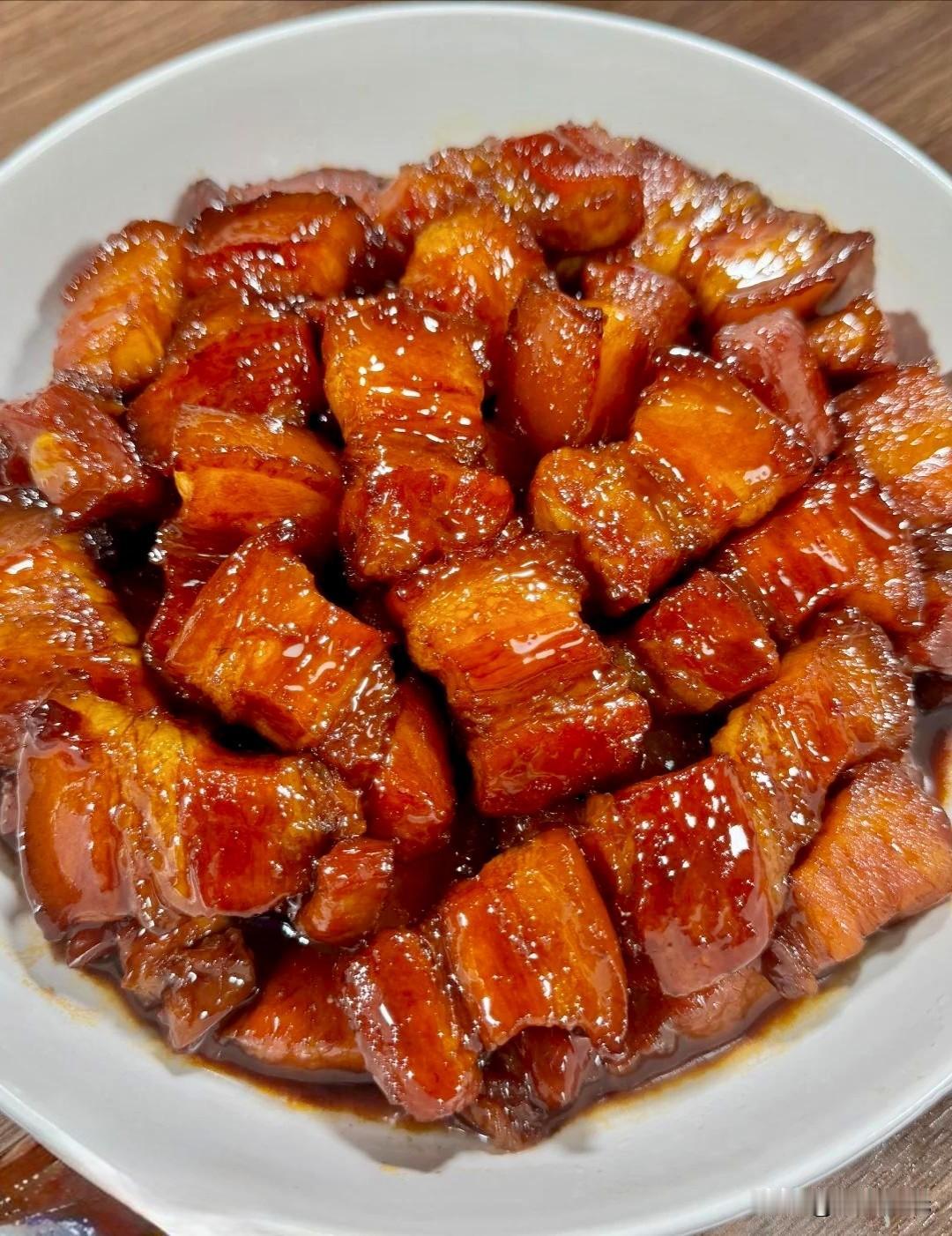 不知道有没有人和我一样，以前做饭特别依赖菜谱。做一道菜看一份方子，换个菜品就慌了