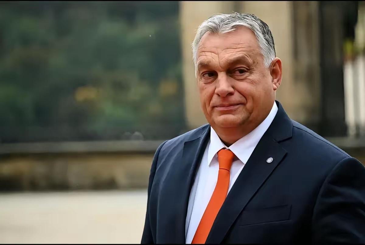 欧尔班：欧洲必须放弃乌克兰，重新转向俄罗斯​前两天，好像乌克兰外长西比加说过一