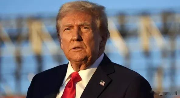 特朗普太聪明了！乌克兰反而成了美国的“提款机”7月16日电美国总统