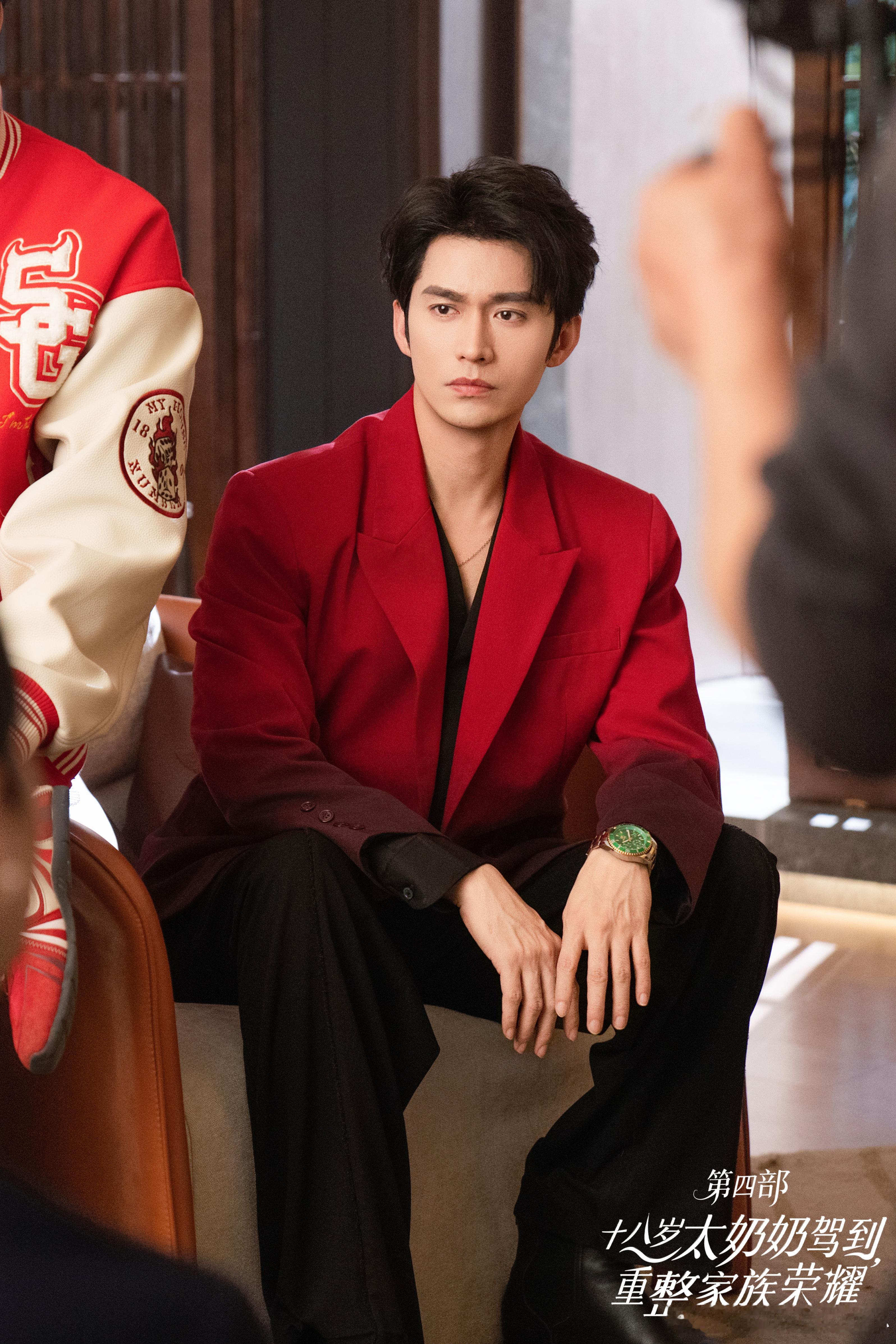 一部短剧集齐七个男妲己我的眼睛要享福啦✨！一部短剧直接集齐七位“男妲己”，颜