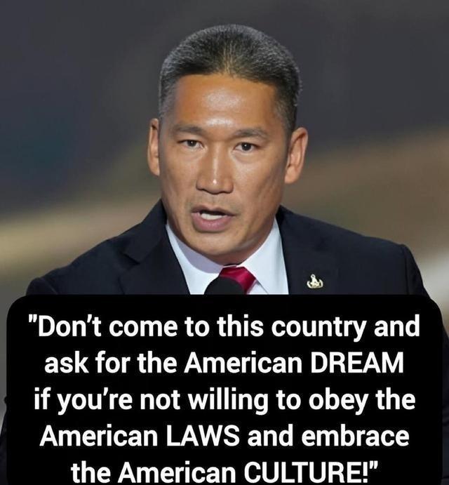 越裔美国军官一句话在网上传疯了，他是美国海军部次长洪曹，他在加州橙县对同胞说了一