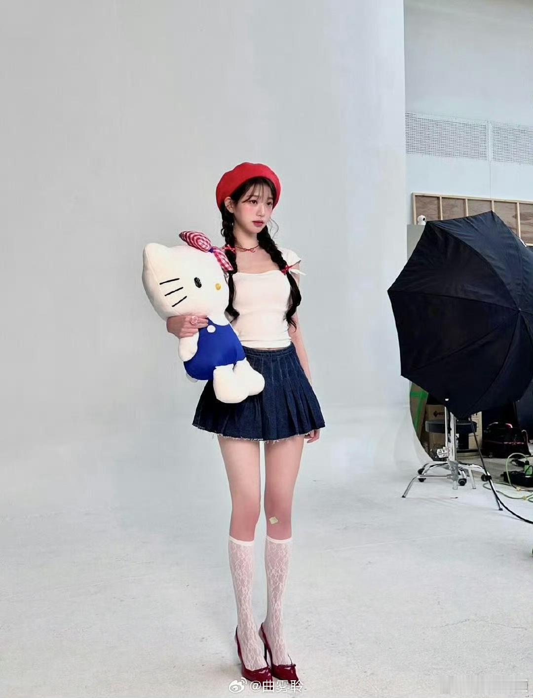 实不相瞒这是我目前见过最完美的腿型