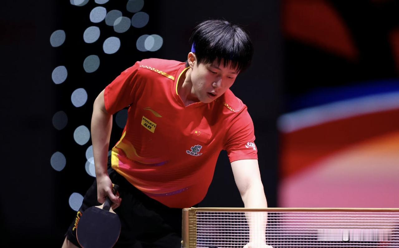 国际乒联公布第六周男单世界排名，积分变化如下：中国王楚钦、林诗栋继续领跑，分