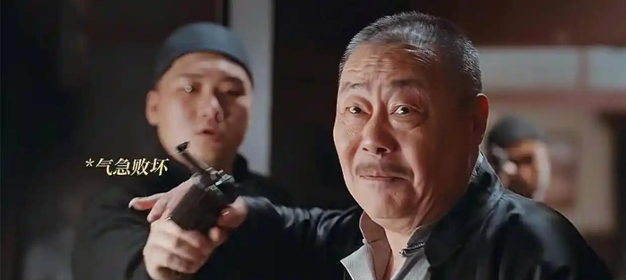 《灼灼韶华》直到陈父临终遗言曝光！才知，他到死都在算计褚韶华。褚韶华的命运犹如风