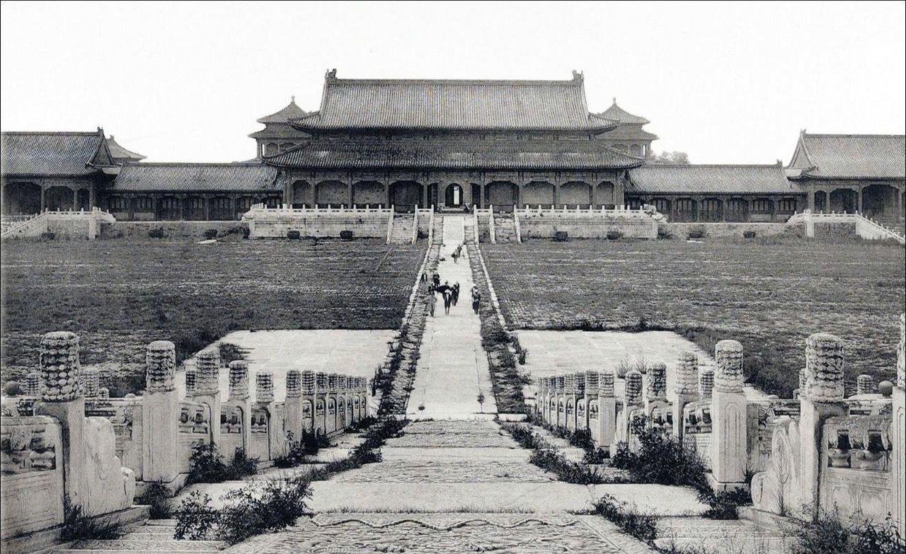 很多人只知道北京是明清都城，却不知道它实打实是五代正统古都！历经五个朝代定都，千