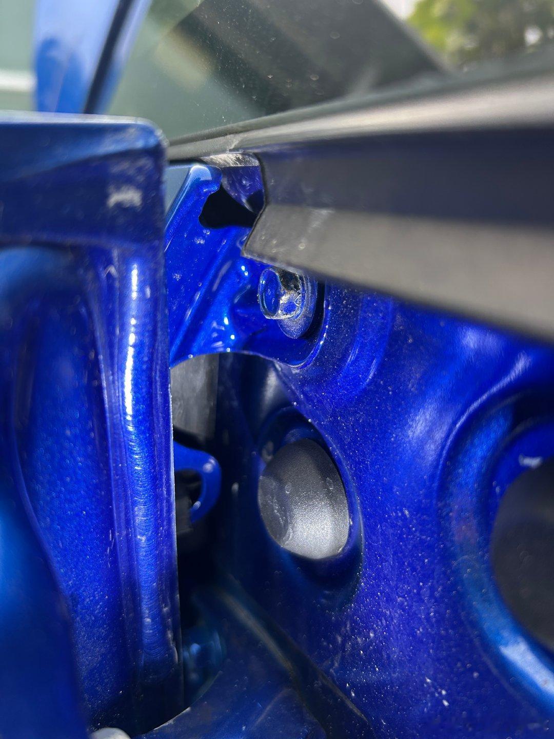 就因为是准新车，才不能掉以轻心！这是今天检测的一辆飞度GK3。和国内的GK5