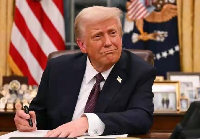 美国总统特朗普：我坚决不同意！美国总统特朗曾普表示，目前，美国已完全控制了霍尔木兹海峡！现在伊朗提议