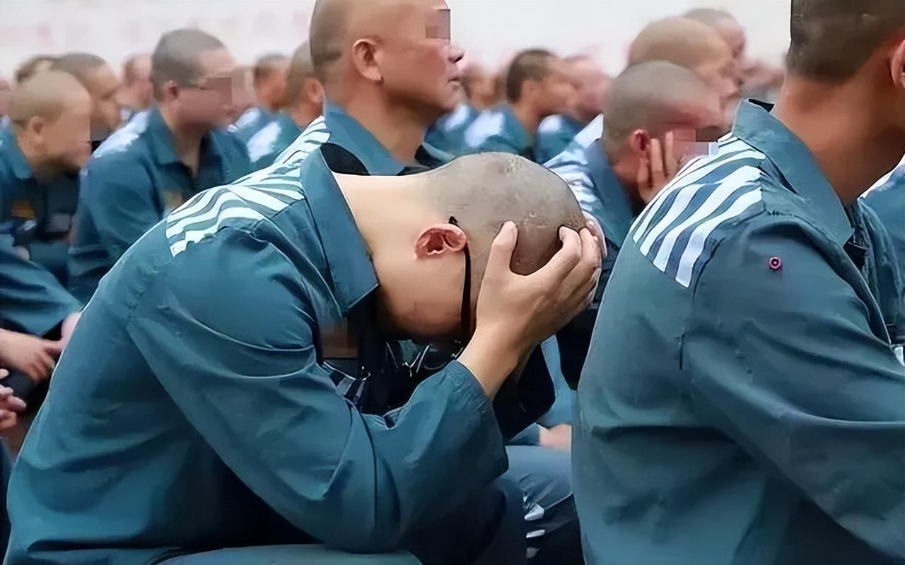 如果服刑人员不参加劳动，会被打吗？这么说吧，就没有哪个人敢不劳动。很多人一提