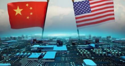 又出2名内鬼，损失巨大！ 这就叫“日防夜防，家贼难防”。 在国产半导体被