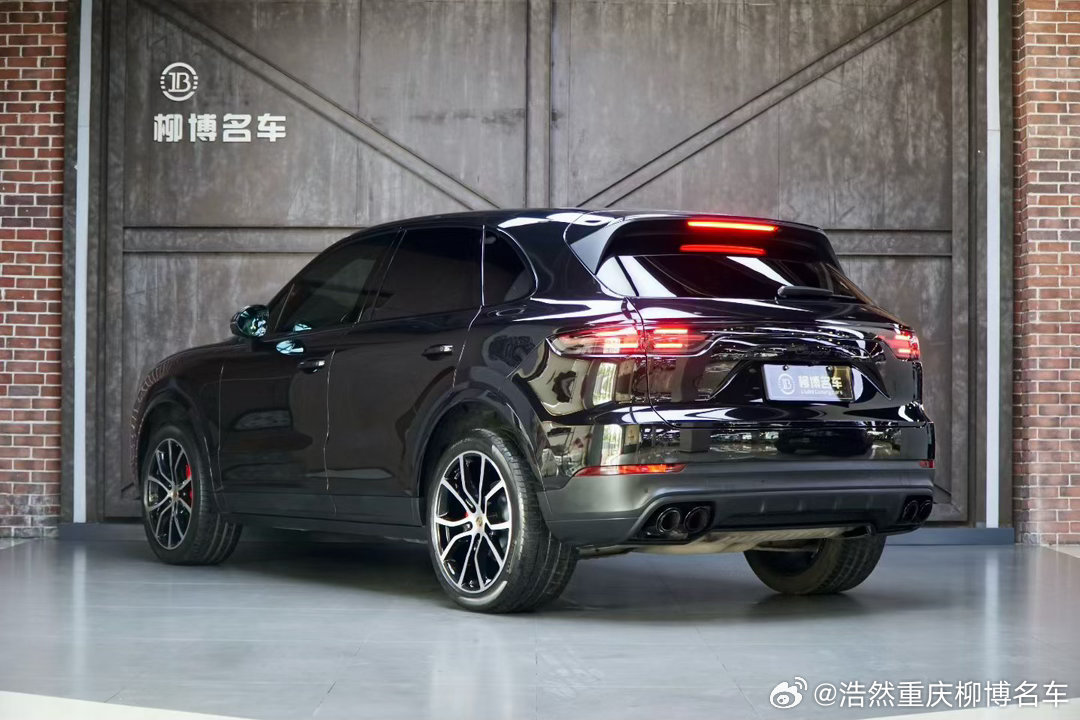 满配铂金卡宴 | 原厂百万选装加持  保时捷 Cayenne 2023...
