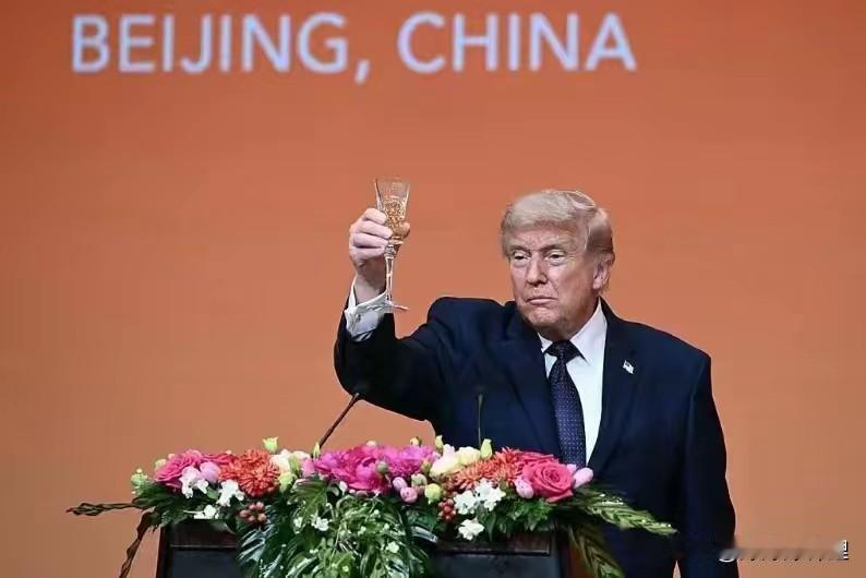 特朗普这次来，还真带了点“干货”。就在14号，东方大国银行跟美国大豆出口协会