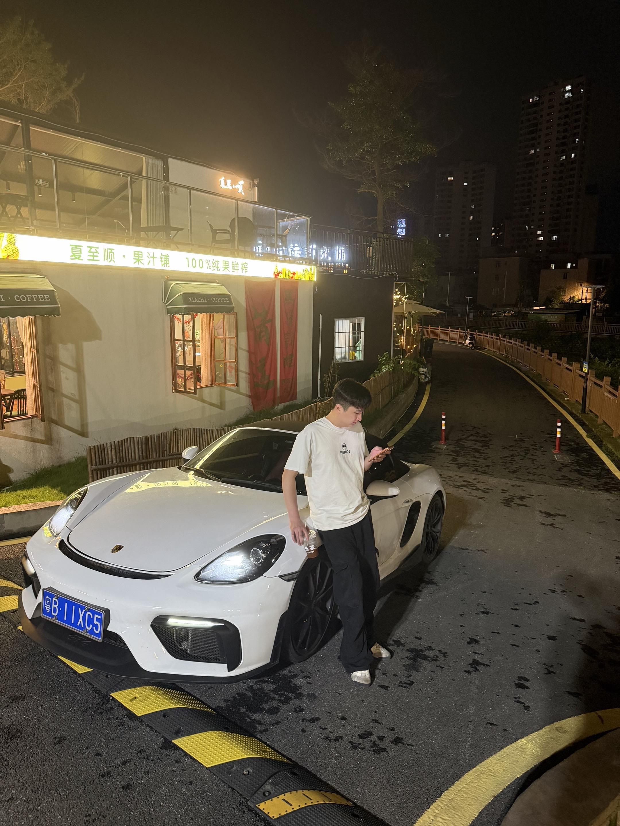 又要polo.衫又要美式前刺 又要顾家 又要会煮饭 还要会赚钱又能提供...